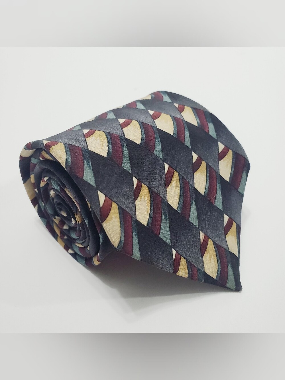 J. Garcia Men's Silk Neck Tie Blue Geometric Pattern 59x3.75" Clockworks